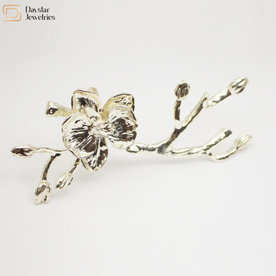 Metal Plum Blossom Flower Napkin Rings For Dining Table Decor